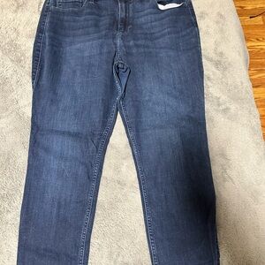Hollister Women's Dark Blue Straight Leg Jeans